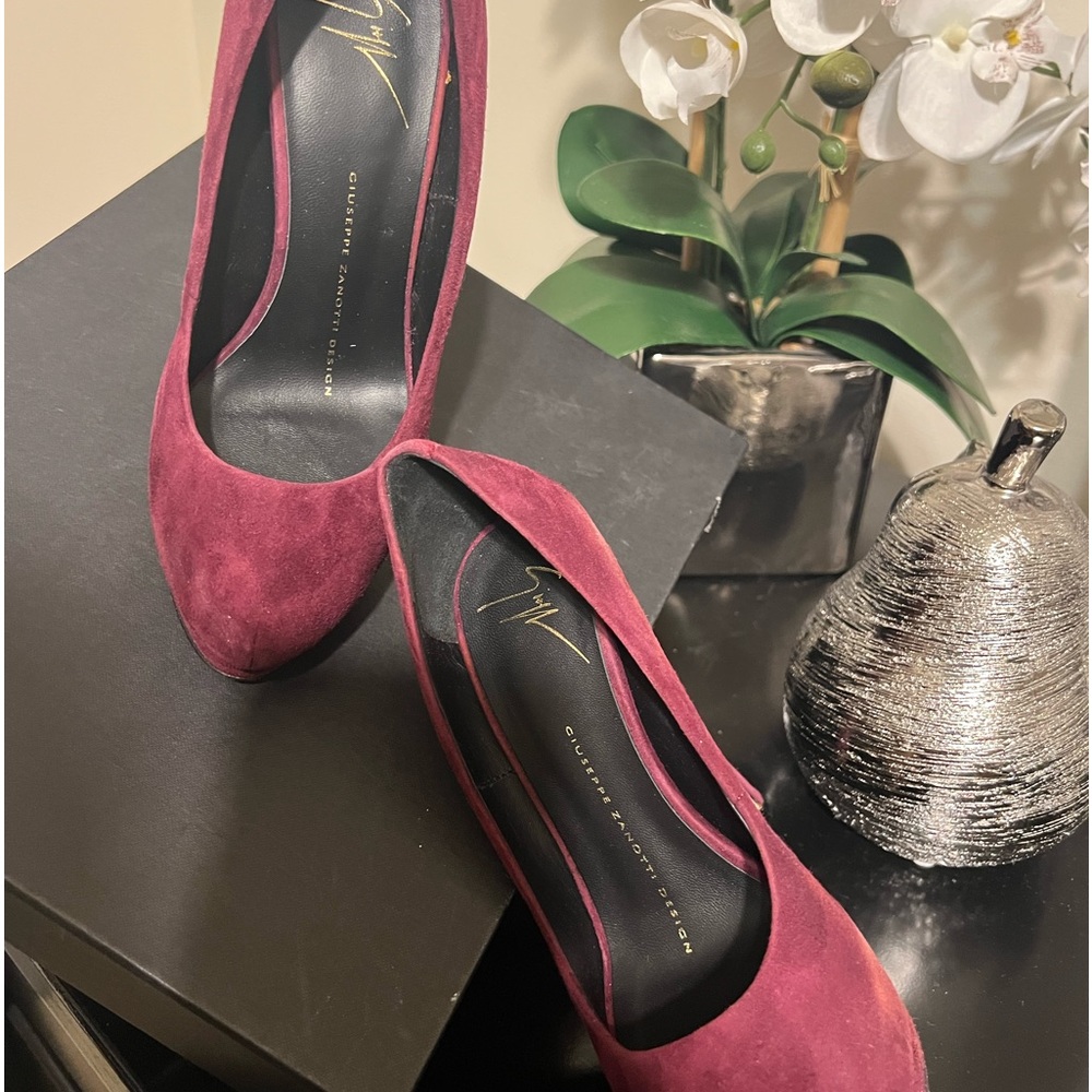 Giuseppe platform heels